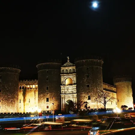 Napul'é Naples